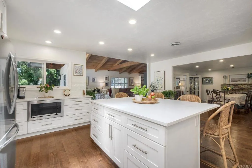 https://cdn.realtyfeed.com/cdn/127/306740166/e5547e1c4ebd35235a5edf5b17333820.webp