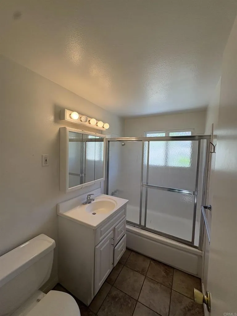 https://cdn.realtyfeed.com/cdn/127/306740172/19f38d657d00c7d4d7ea9c6c7dac0d2e.webp