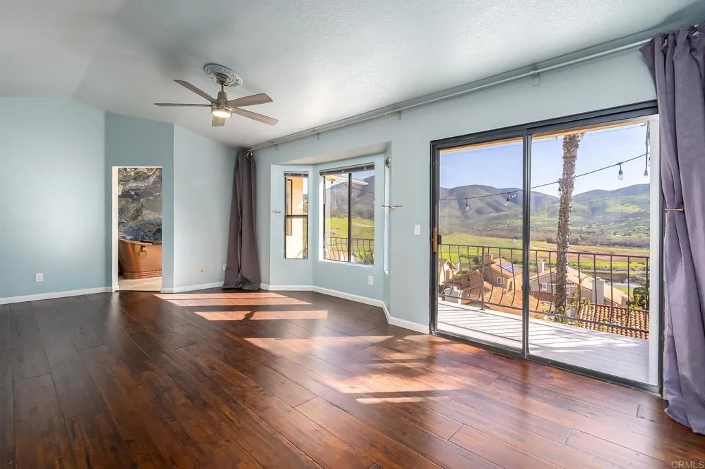 https://cdn.realtyfeed.com/cdn/127/306740222/3fdbb56955e0eea5450a9dfa53f83437.webp