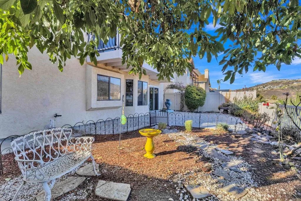 https://cdn.realtyfeed.com/cdn/127/306740222/cd0946a0d432487894deed84b85f9667.webp