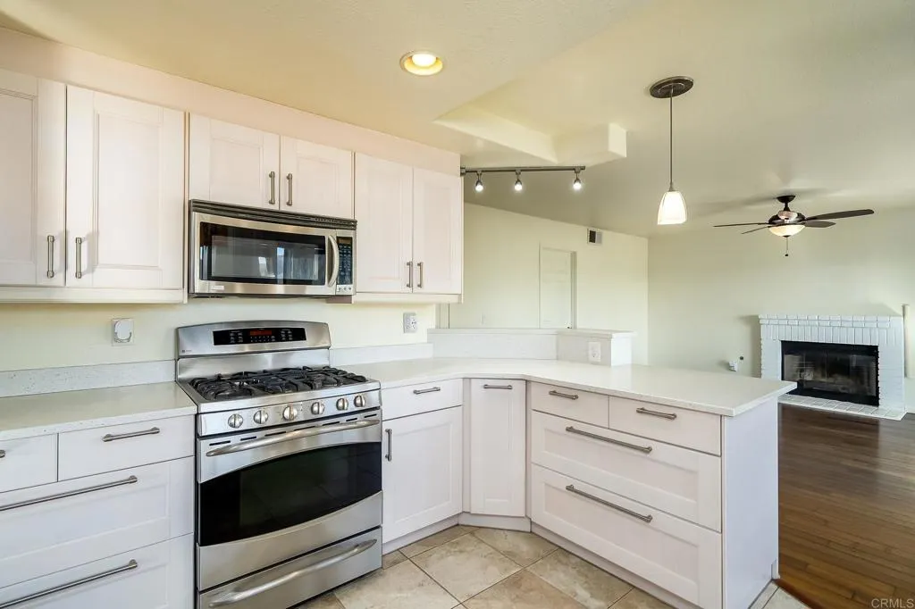 https://cdn.realtyfeed.com/cdn/127/306740222/d9218d7642fb67aaf1e14ac554eae503.webp