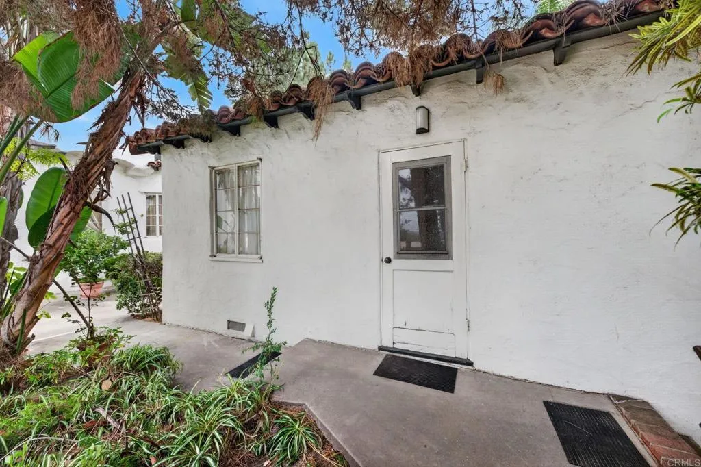 Listing image 73