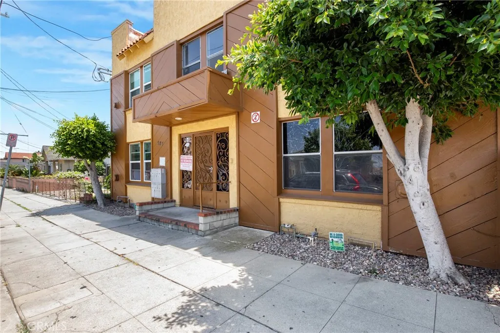 383 W 14th Street, San Pedro, CA 90731 - Photo 4 of 21, San Pedro, CA