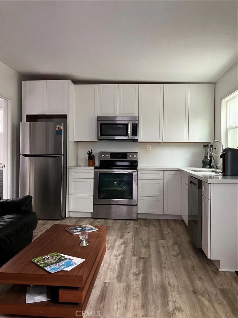 https://cdn.realtyfeed.com/cdn/127/306740283/d1d640826f3cc032bb6d9b43d56babb5.webp