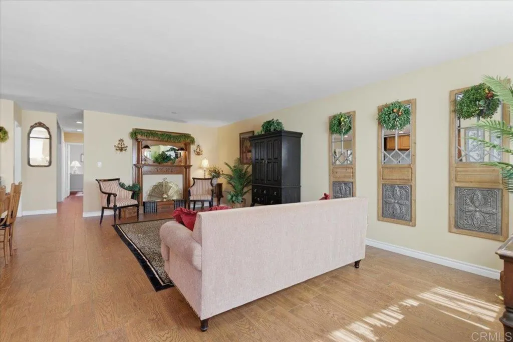 https://cdn.realtyfeed.com/cdn/127/306740286/29622d9f5a58c0c10c80588f7a1d541d.webp