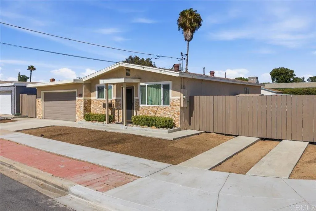https://cdn.realtyfeed.com/cdn/127/306740286/596d59bb2d62b01b0f2d1d250cbe8e96.webp