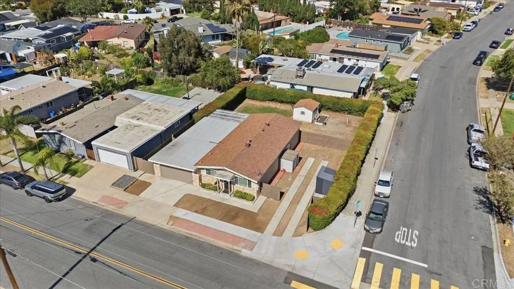 https://cdn.realtyfeed.com/cdn/127/306740286/6c074e3aabab01d307d9814c633f07c7.webp