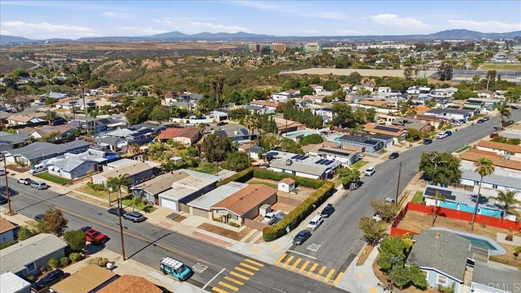 https://cdn.realtyfeed.com/cdn/127/306740286/e82864e562ef0cfdd7d5f065715405e5.webp