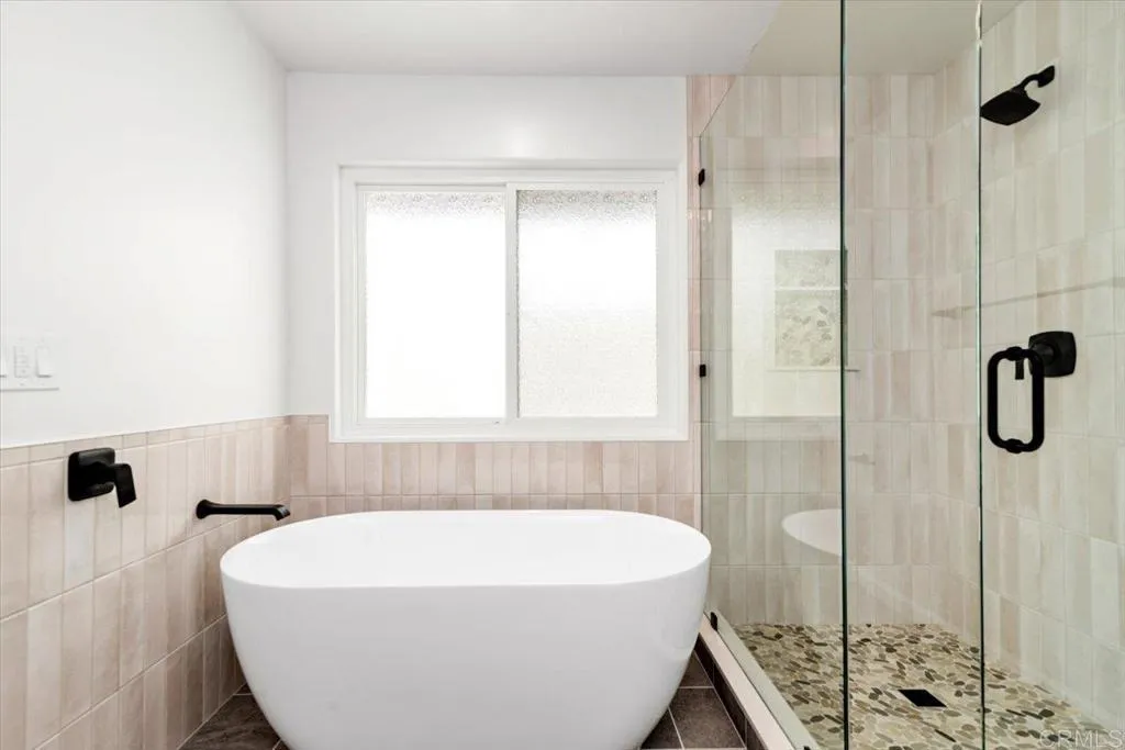 https://cdn.realtyfeed.com/cdn/127/306740293/03270f95604053c821f412f3f5dc4ab0.webp