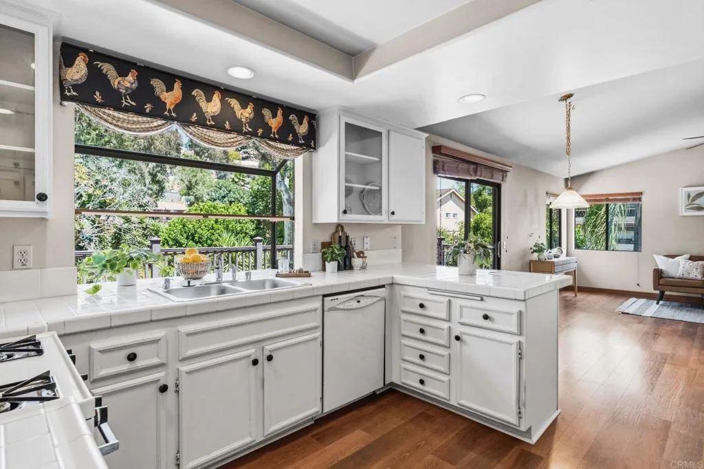 https://cdn.realtyfeed.com/cdn/127/306740337/9161e1c3adc6e5eda07e341b48d876a3.webp