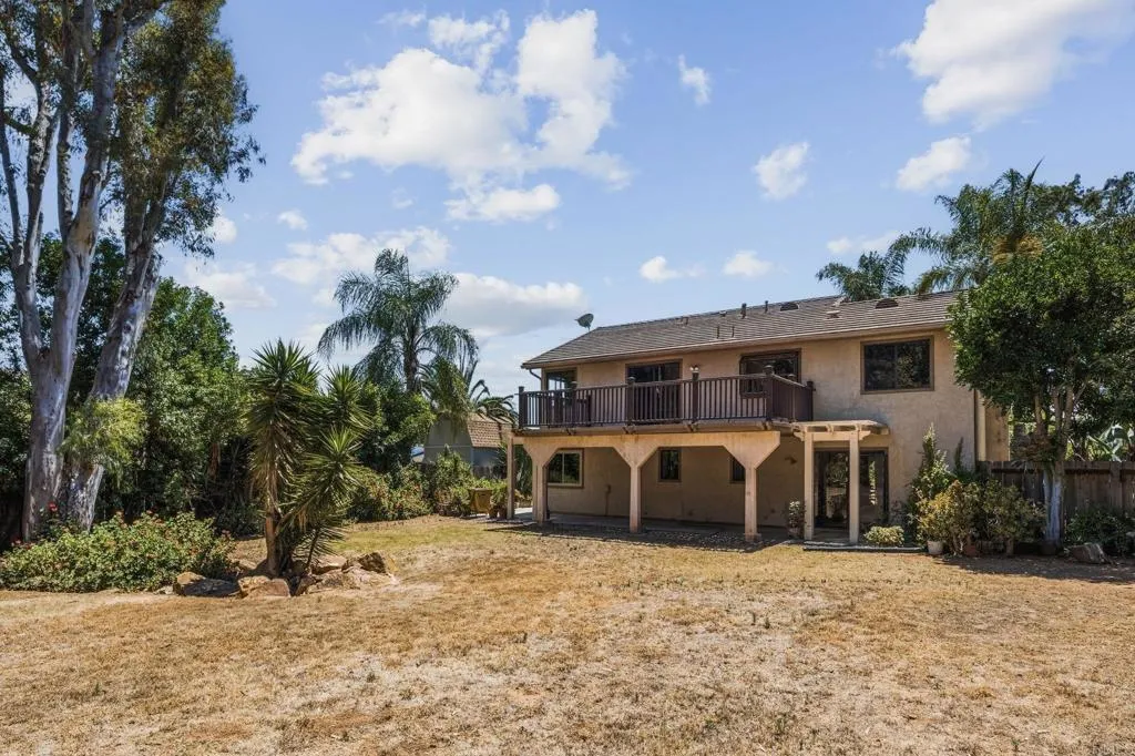 https://cdn.realtyfeed.com/cdn/127/306740337/bdf0de877172a9db2cef2824d4059a30.webp