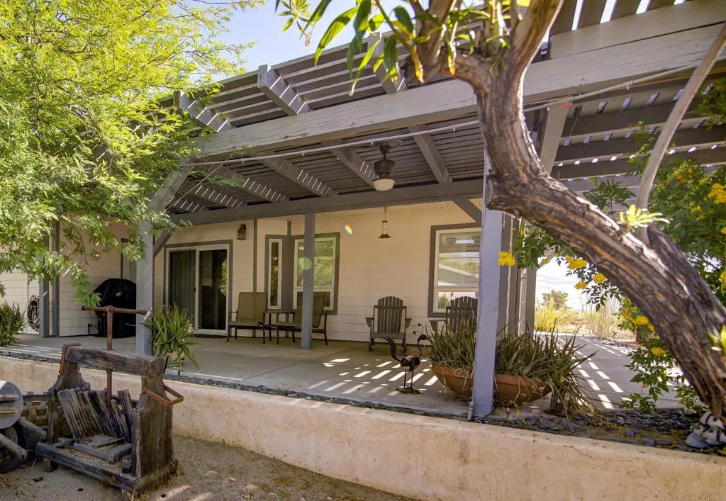 https://cdn.realtyfeed.com/cdn/127/306740361/56f32a786a25762df374aac11a0f5ce8.webp