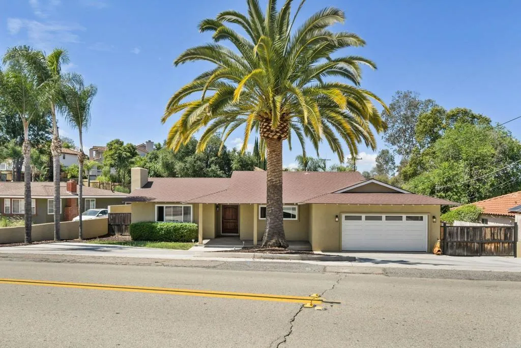 https://cdn.realtyfeed.com/cdn/127/306740414/49e9eddeb40b5096f18c847bbcd19475.webp