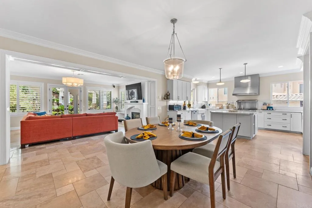 https://cdn.realtyfeed.com/cdn/127/306740427/14dcd73b00c0e0ad7bcb5e1b47751d5d.webp