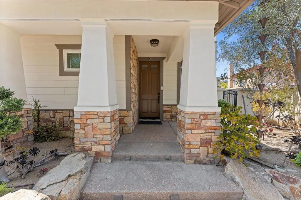 https://cdn.realtyfeed.com/cdn/127/306740427/59928e31c35cfbd58916fe68e5b48d33.webp
