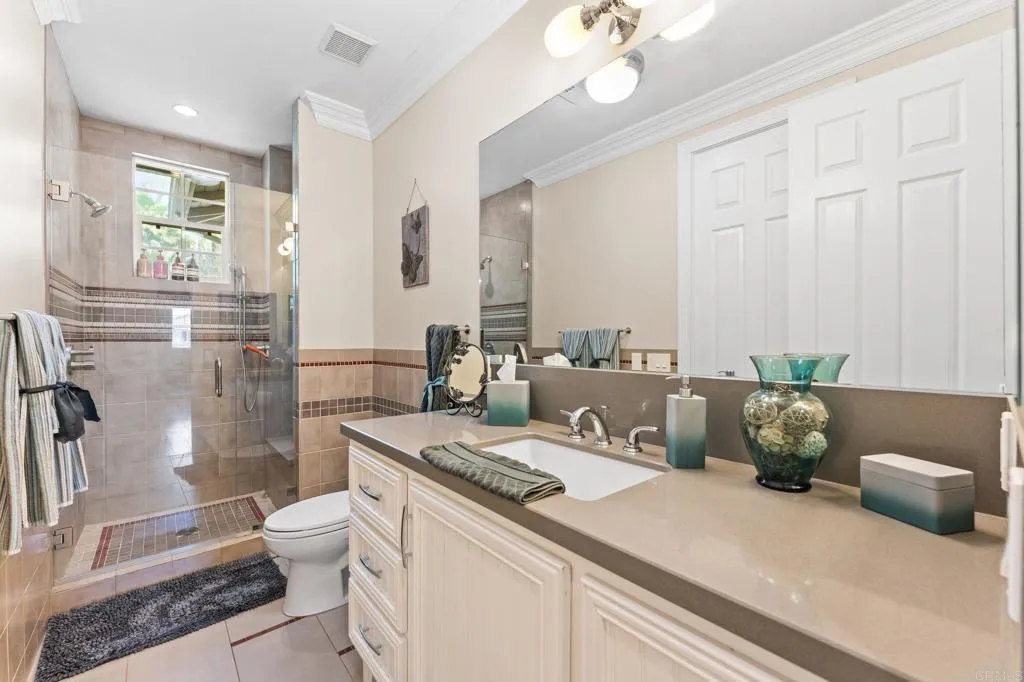 https://cdn.realtyfeed.com/cdn/127/306740427/a1cd43cb12e3c28616d61b3315f2bd23.webp