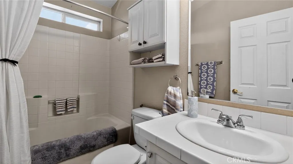 https://cdn.realtyfeed.com/cdn/127/306740472/1003c0c9fc551ccf0c58f8eeeed8d007.webp