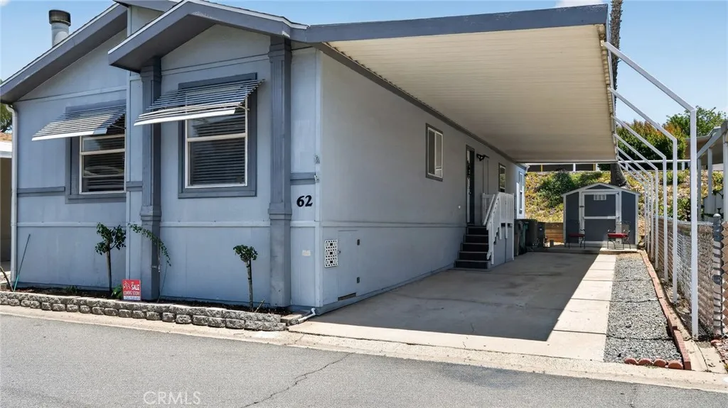 https://cdn.realtyfeed.com/cdn/127/306740472/5d0ba9f173fe1bfc5495b487f06766a1.webp