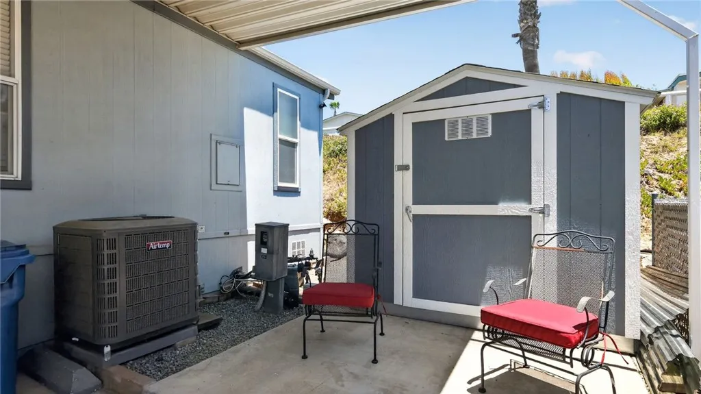 https://cdn.realtyfeed.com/cdn/127/306740472/68c4f6c339950a9972064e75d337b7b8.webp