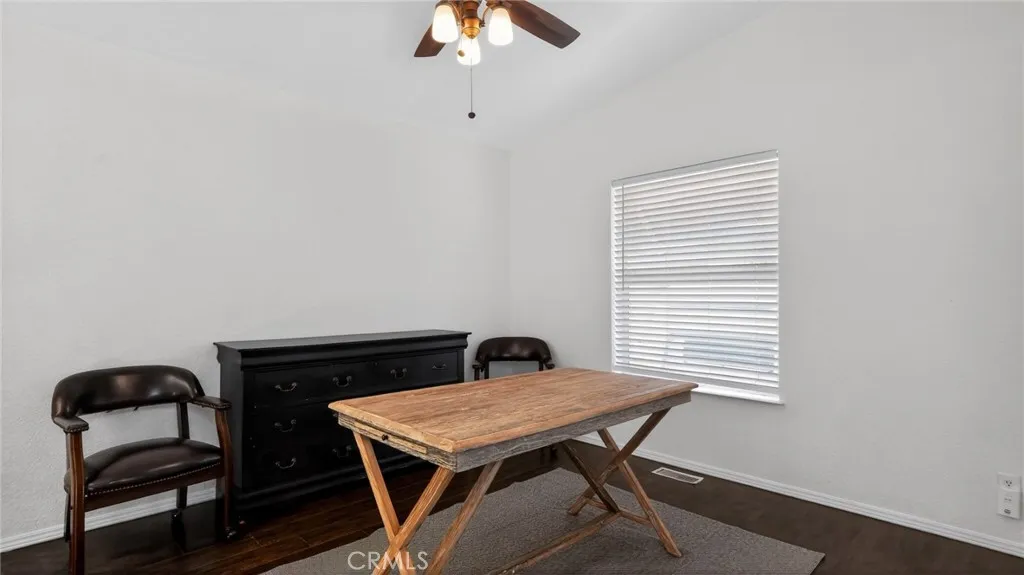 https://cdn.realtyfeed.com/cdn/127/306740472/f9f945efbdbcf18333a0c17584672242.webp