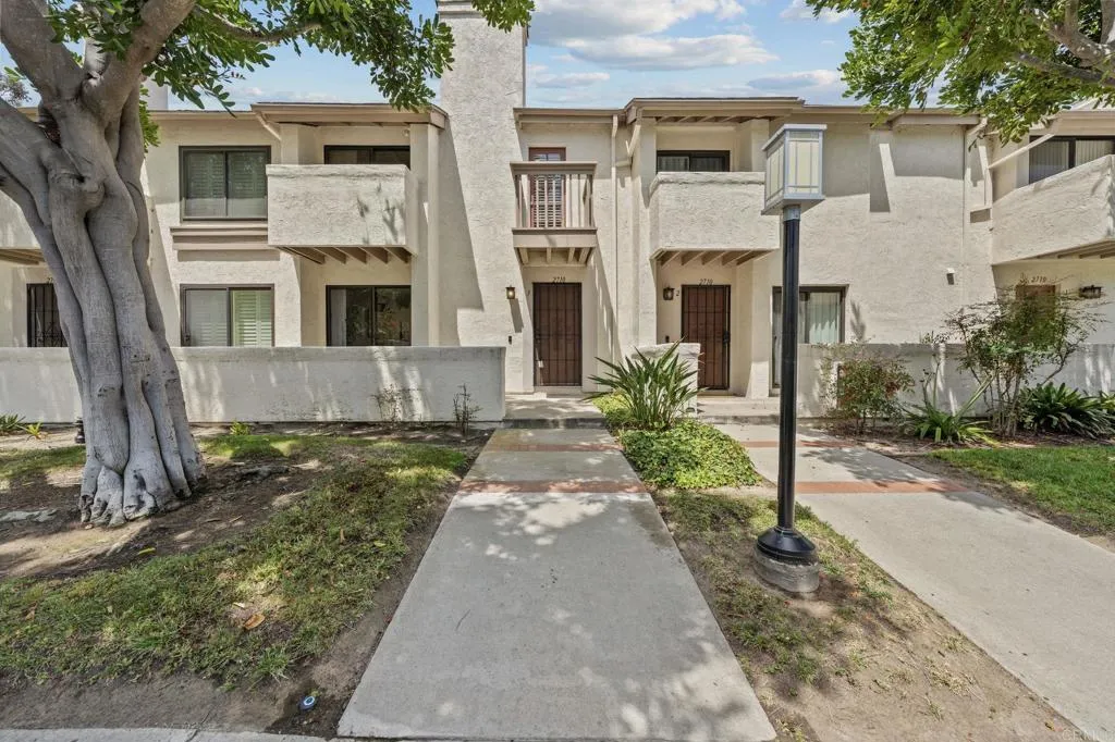 2710 Ariane Drive Unit 3, San Diego, CA 92117 - Photo 3 of 46, San Diego, CA
