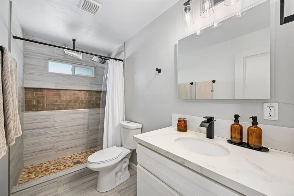 https://cdn.realtyfeed.com/cdn/127/306740495/2bbf82879917116a99bbe5b139c93e25.webp