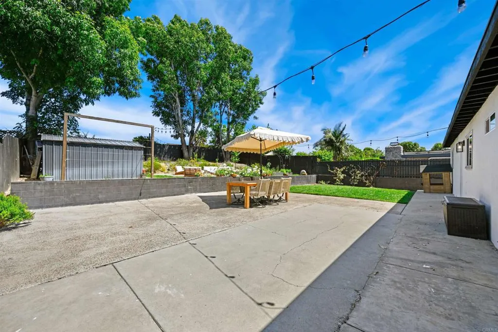 https://cdn.realtyfeed.com/cdn/127/306740495/42fec0c335e5a9181fb897d3f5818605.webp