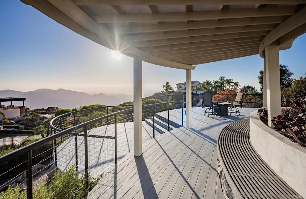https://cdn.realtyfeed.com/cdn/127/306740496/bb5db569bb2e22cdfdd006d8d5215a7f.webp