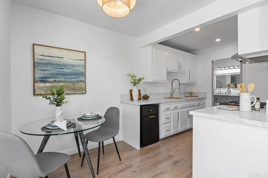 https://cdn.realtyfeed.com/cdn/127/306740511/189d2317e6ba1b40beda322372237484.webp