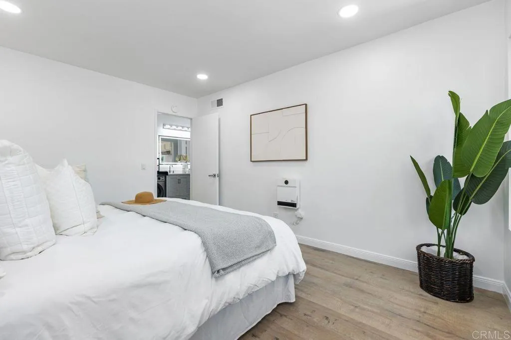 https://cdn.realtyfeed.com/cdn/127/306740511/2e34cf4c550ddf82d450c457aef71946.webp