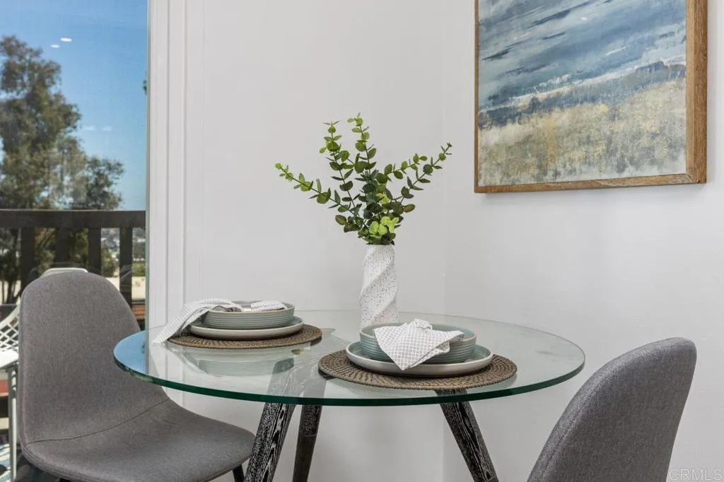 https://cdn.realtyfeed.com/cdn/127/306740511/32dbe0b1cf35371eda469815cf7faabf.webp