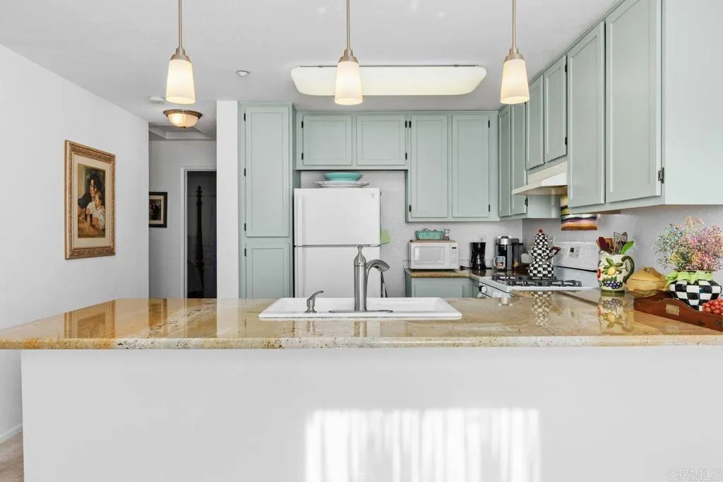 https://cdn.realtyfeed.com/cdn/127/306740516/40563552aaee2c7c731a18481831e04c.webp