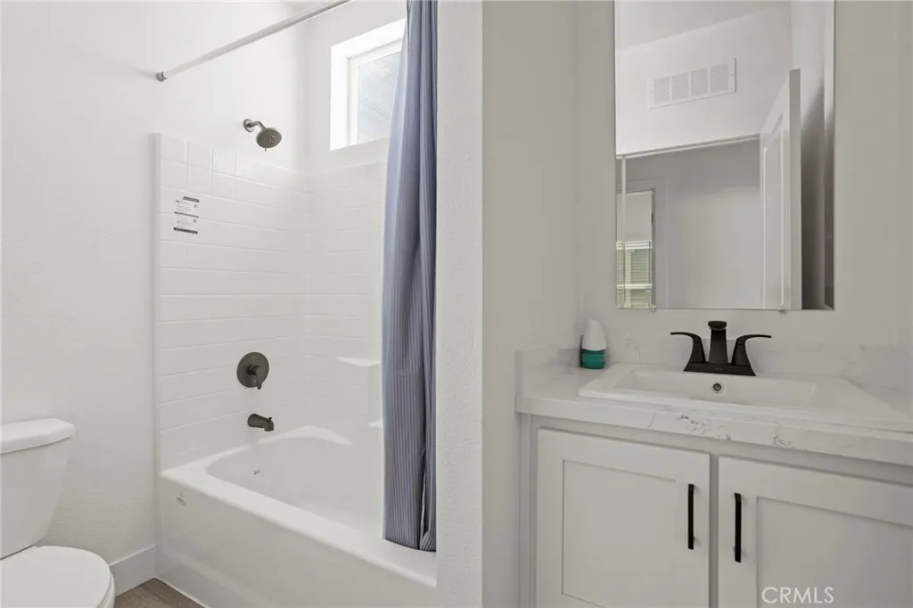 https://cdn.realtyfeed.com/cdn/127/306740549/1fd39dd1b7fe93d60fc0fb2bb2043cb0.webp