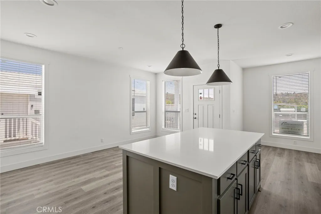 https://cdn.realtyfeed.com/cdn/127/306740549/9f9153b70681e9e0b337d42eca70db2c.webp
