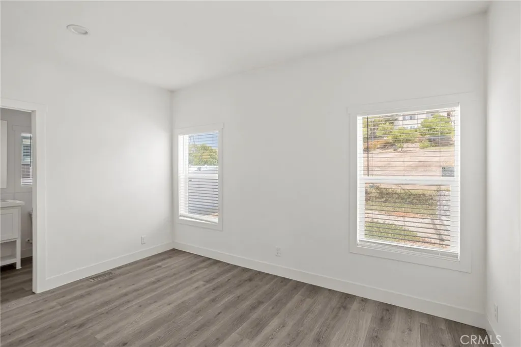 https://cdn.realtyfeed.com/cdn/127/306740549/fdb900877bacd067b149721202a61e69.webp