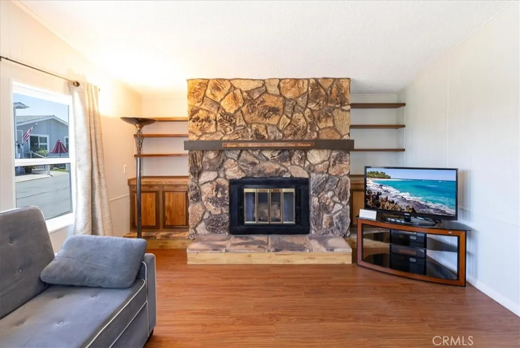 https://cdn.realtyfeed.com/cdn/127/306740553/22f513c04dd9b1d1cb16ecd612a3cfaf.webp