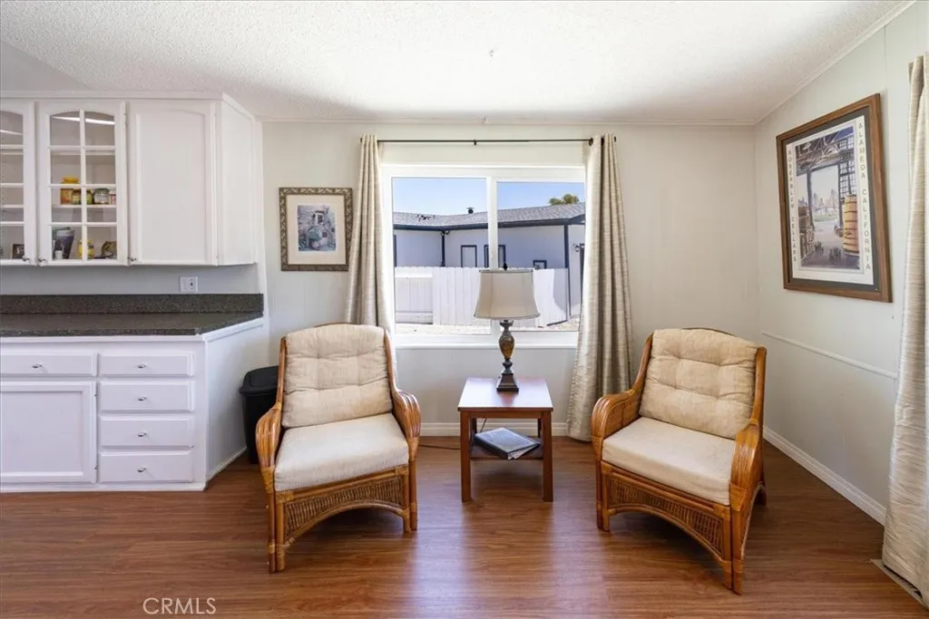 https://cdn.realtyfeed.com/cdn/127/306740553/469ad06b8933633362d5e79a867feaa2.webp
