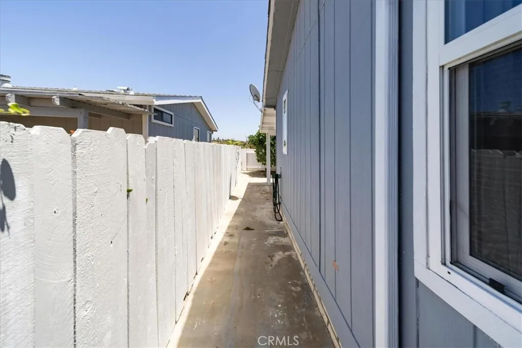 https://cdn.realtyfeed.com/cdn/127/306740553/64d46fa1ad08a890d907ad6fd81229cf.webp