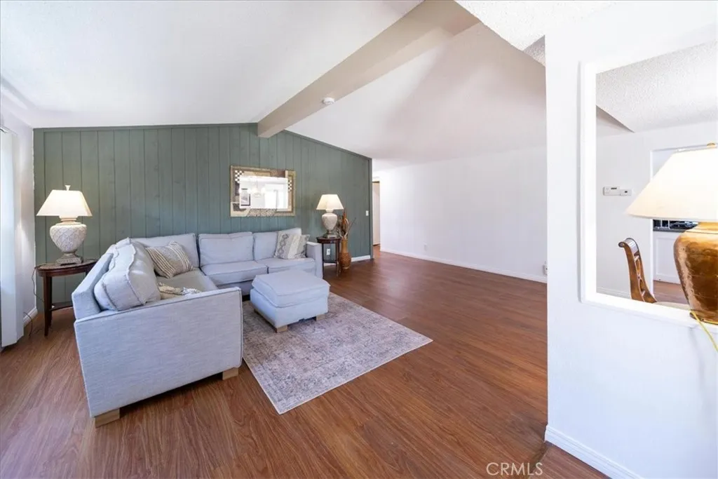 https://cdn.realtyfeed.com/cdn/127/306740553/7ba1d9231ae5887f3917e6460fe3d33b.webp