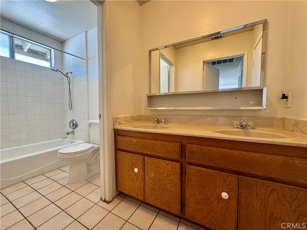 12327 Beverly Unit C3, Whittier, CA 90601 - Photo 5 of 13, Whittier, CA