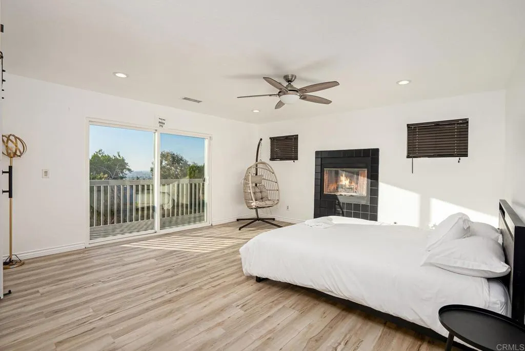 https://cdn.realtyfeed.com/cdn/127/306740638/092aeb2ac5de9d78323e9cf9ba5e8a88.webp