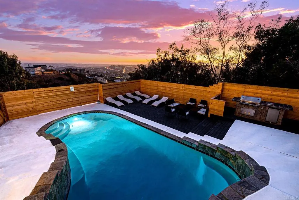 https://cdn.realtyfeed.com/cdn/127/306740638/4954e9a293b530a25c2532c8890ebacb.webp