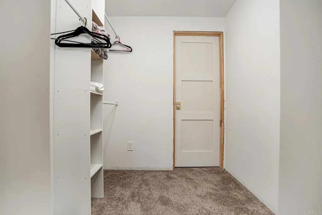 https://cdn.realtyfeed.com/cdn/127/306740638/b294013abc48ce01851ceab21c49f07c.webp