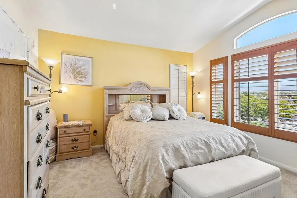https://cdn.realtyfeed.com/cdn/127/306740664/5bd66f14206268fb9036aa56a04ec775.webp