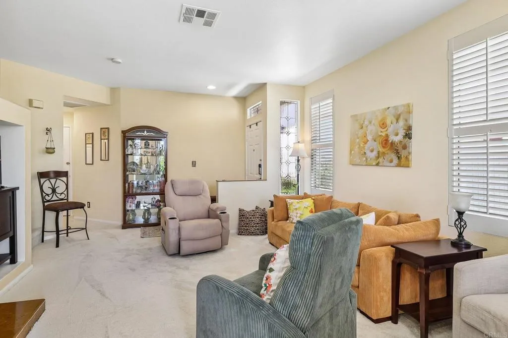 https://cdn.realtyfeed.com/cdn/127/306740664/775cf643429a6ed6e92002fde9f41a5d.webp