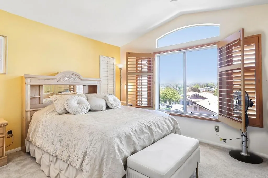https://cdn.realtyfeed.com/cdn/127/306740664/df46be5d6a23b3509d0bdad776bae7eb.webp
