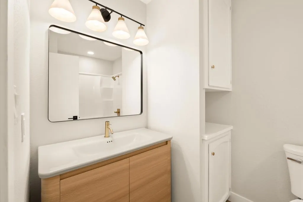 https://cdn.realtyfeed.com/cdn/127/306740707/80e2424b833983128cd63a9f2358b4fb.webp