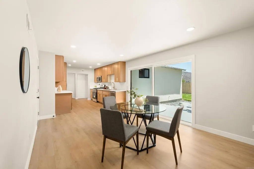 https://cdn.realtyfeed.com/cdn/127/306740707/b07bbd4e2f5fb6eb56175bf1e3c21485.webp