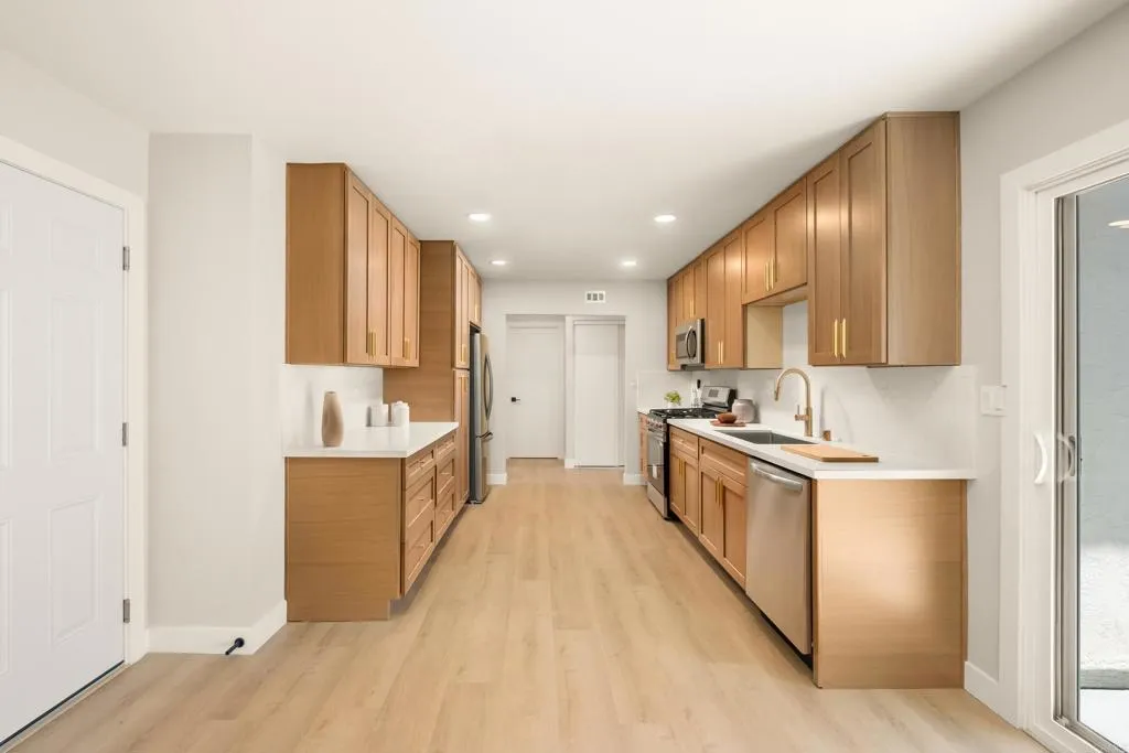 https://cdn.realtyfeed.com/cdn/127/306740707/dacfab2e689f5c33ec97a0f0bf646d5c.webp