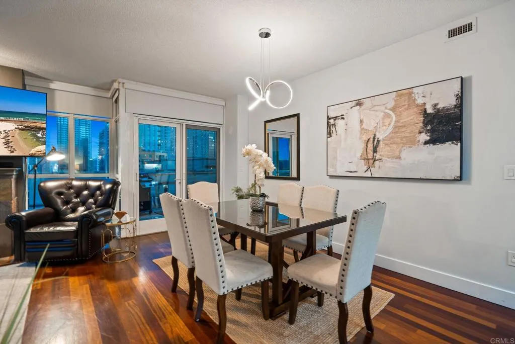 https://cdn.realtyfeed.com/cdn/127/306740725/35cb5cdb516a0d8a4b3729a53e47e529.webp